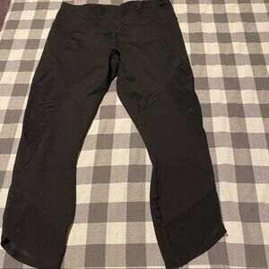 Active Life Mesh Panel Cropped Leggings Size Medium Solid Black